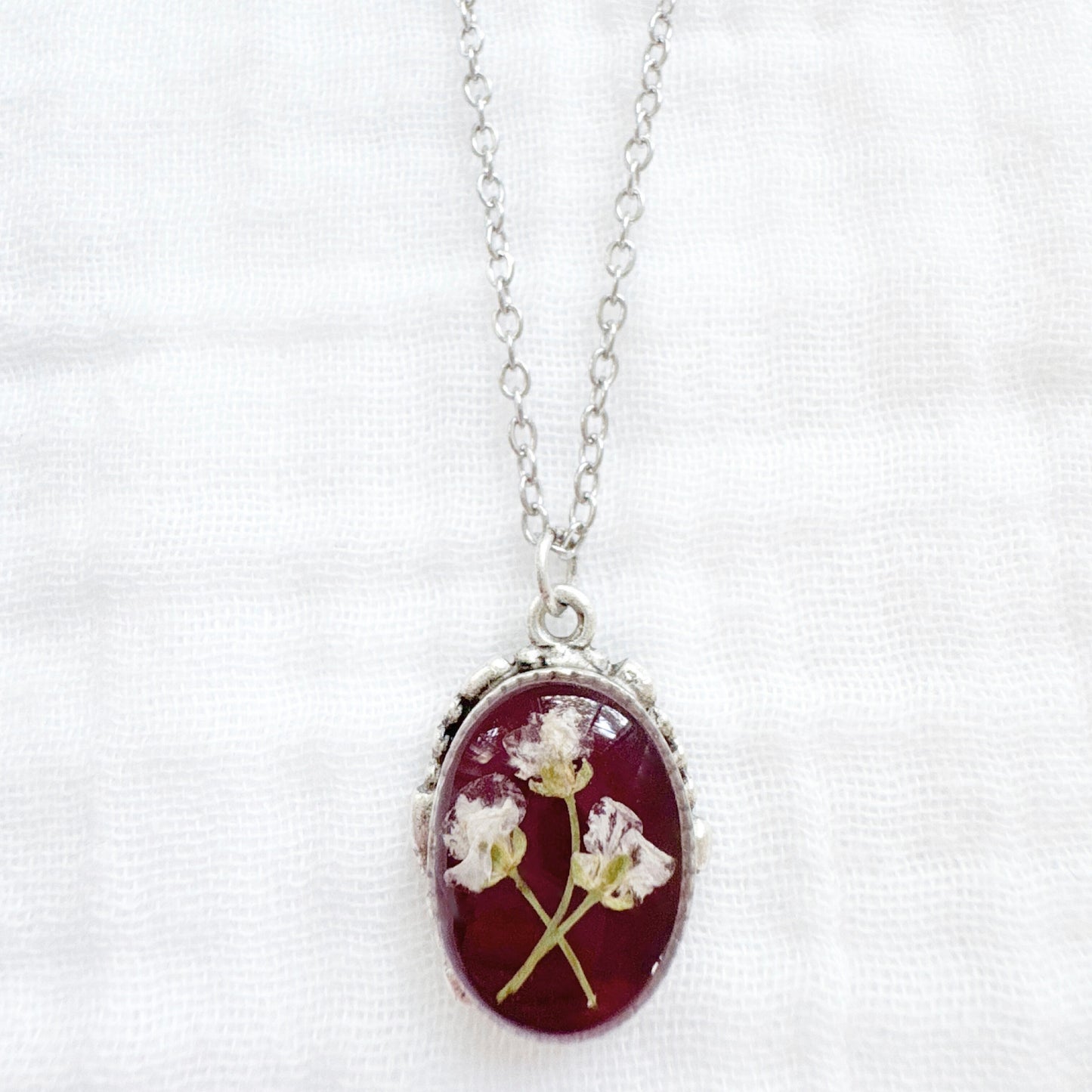 Garnet Ornate Pressed Flower Necklace | Silver