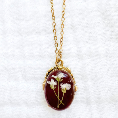 Esme Ornate Pressed Flower Necklace | Gold