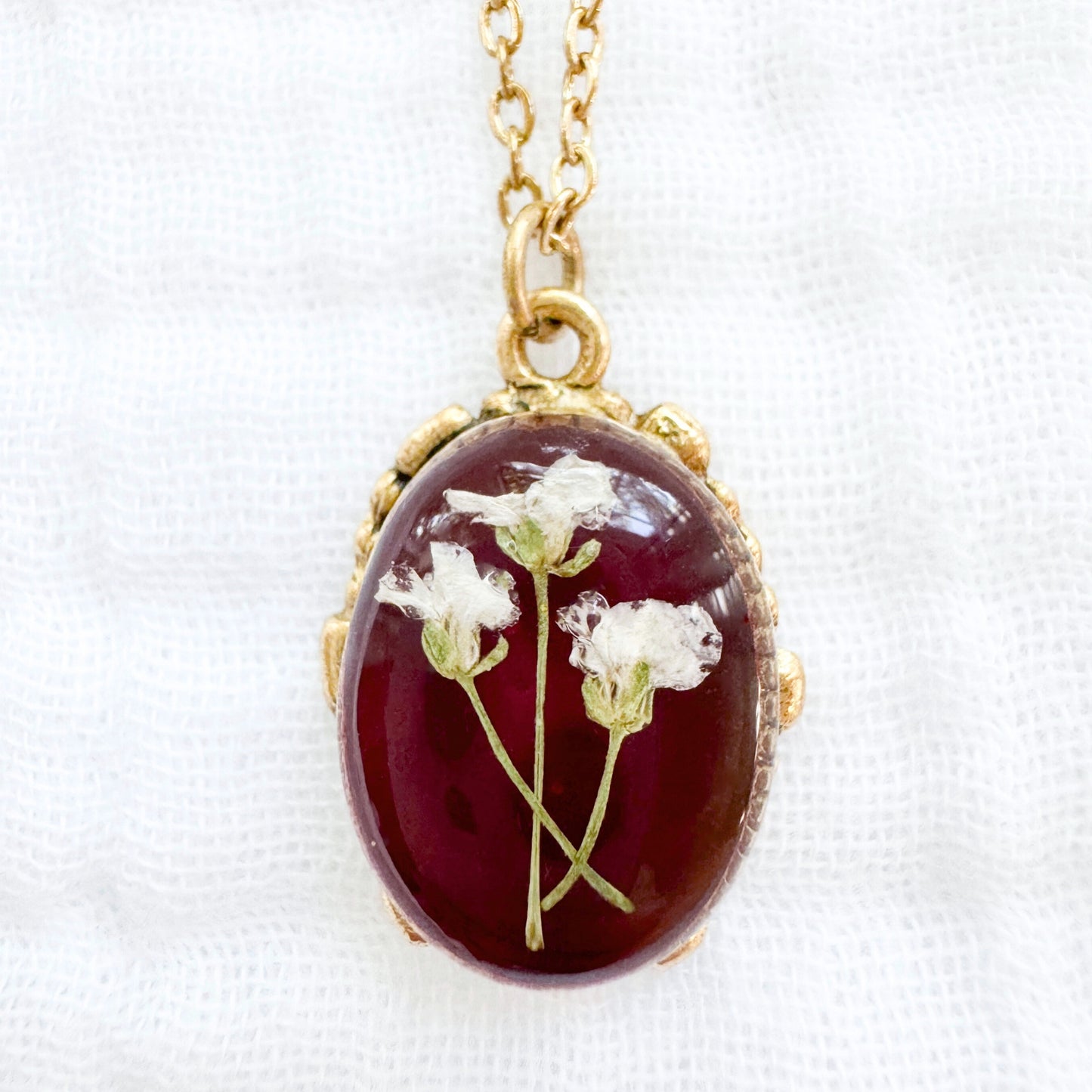 Esme Ornate Pressed Flower Necklace | Gold