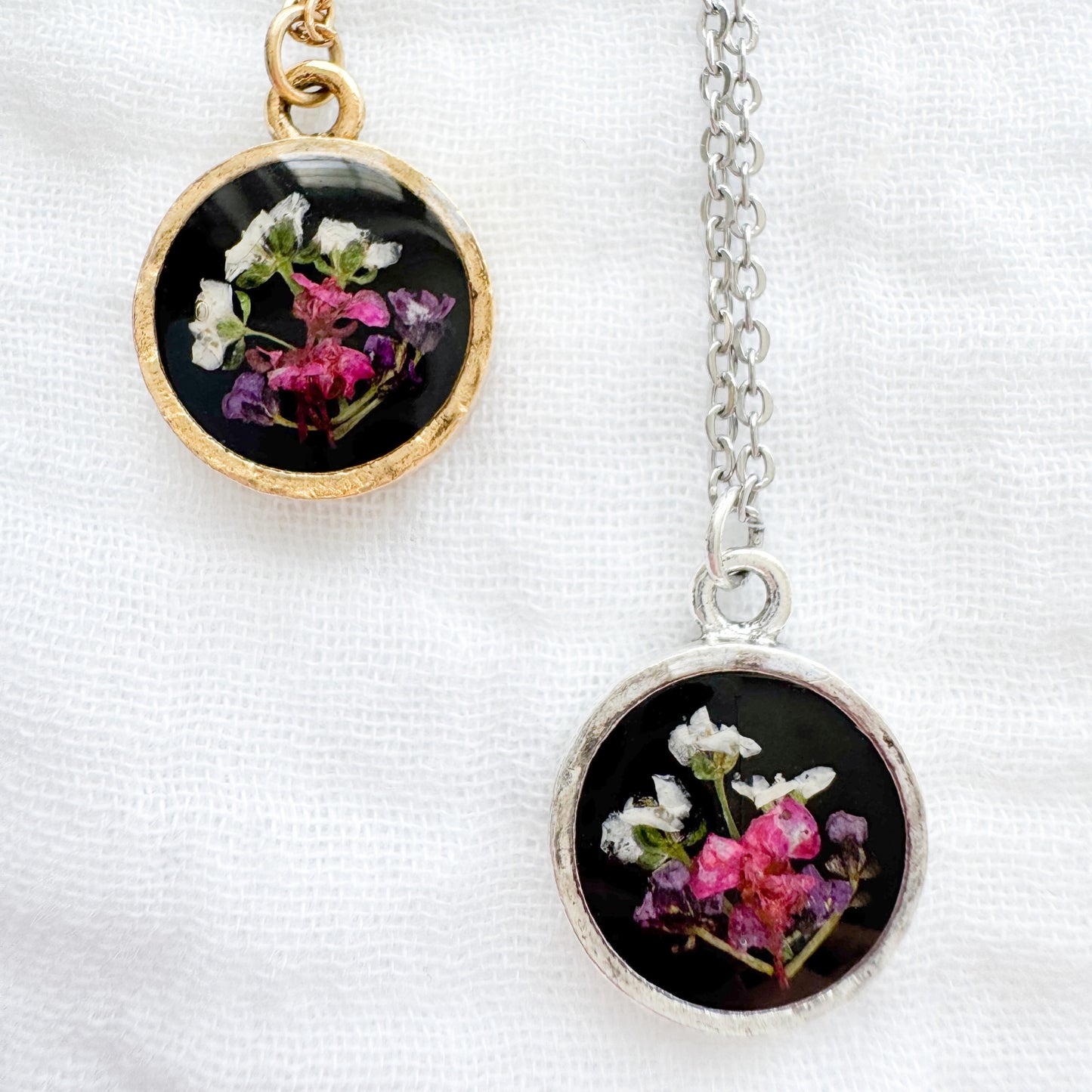 Flora Coin Pressed Flower Necklace | Gold