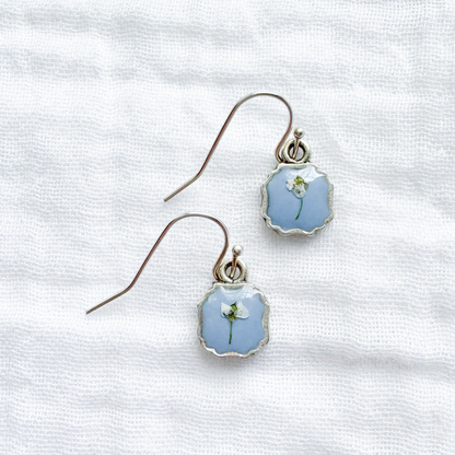 Geneviève Pressed Flower Drop Earrings | Silver