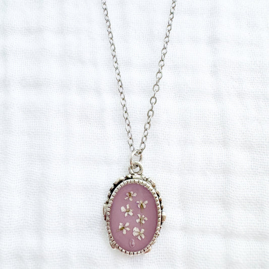 *Slightly Imperfect* Georgiana Ornate Pressed Flower Necklace | Silver