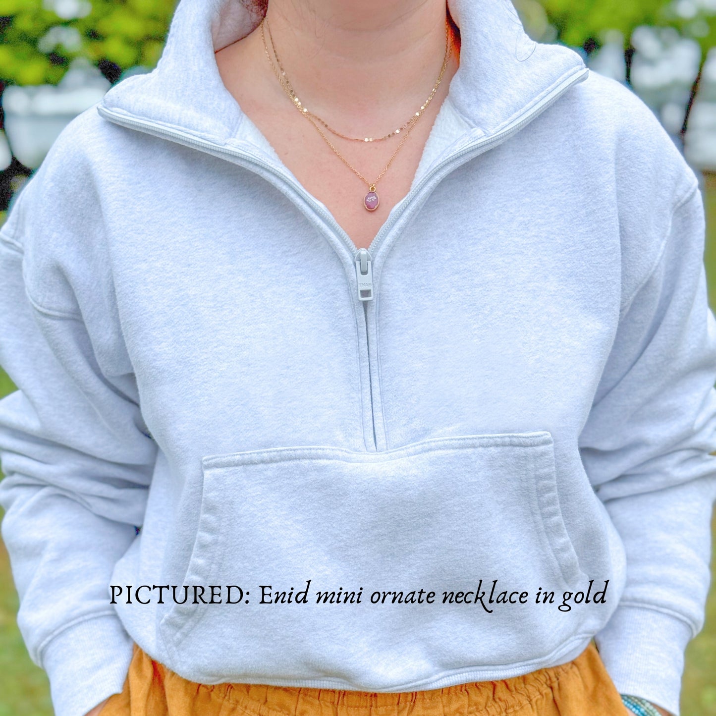 Toile de papillon Mini Ornate Necklace | Gold