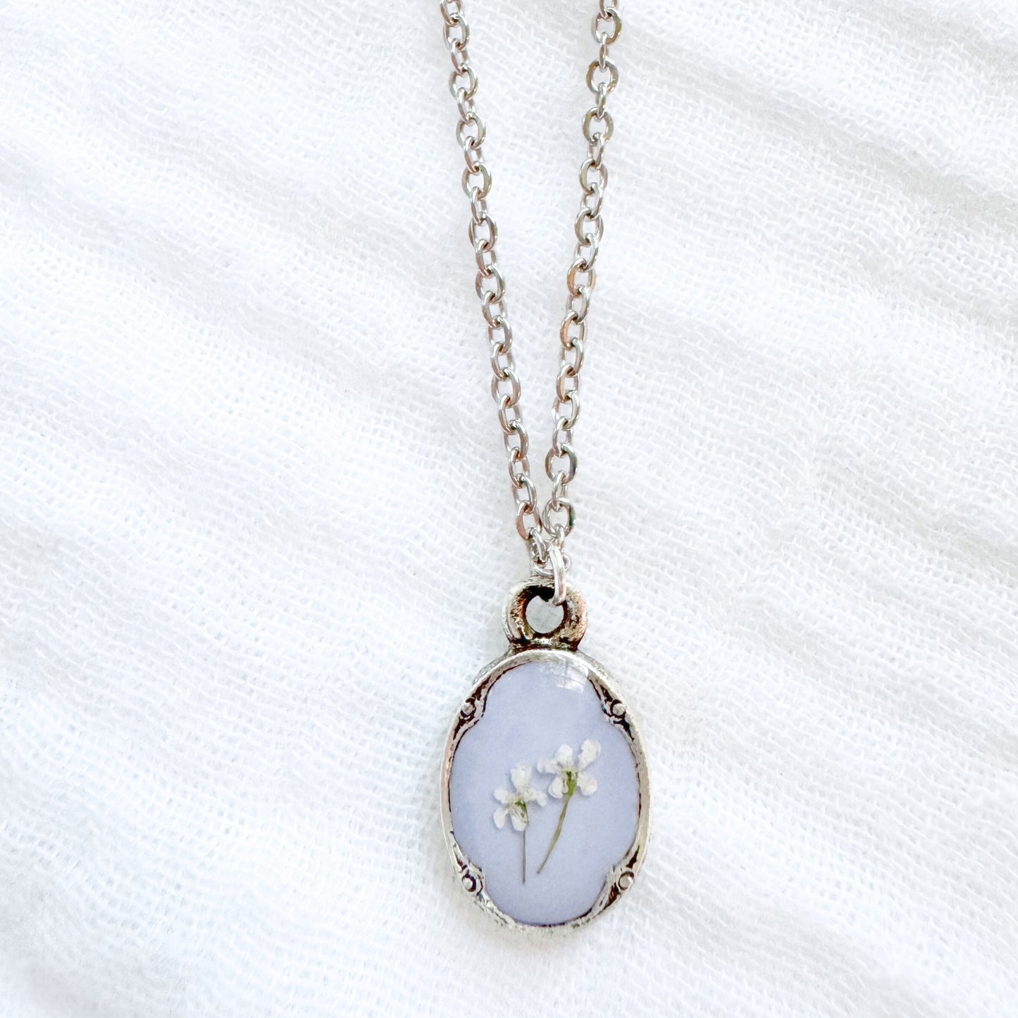 Grace Mini Ornate Pressed Flower Necklace | Silver