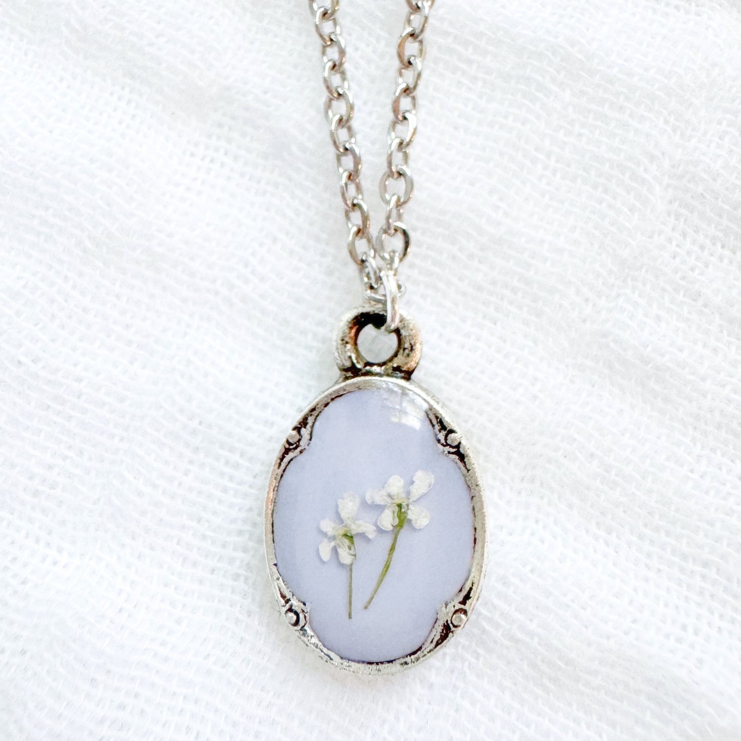 Grace Mini Ornate Pressed Flower Necklace | Silver