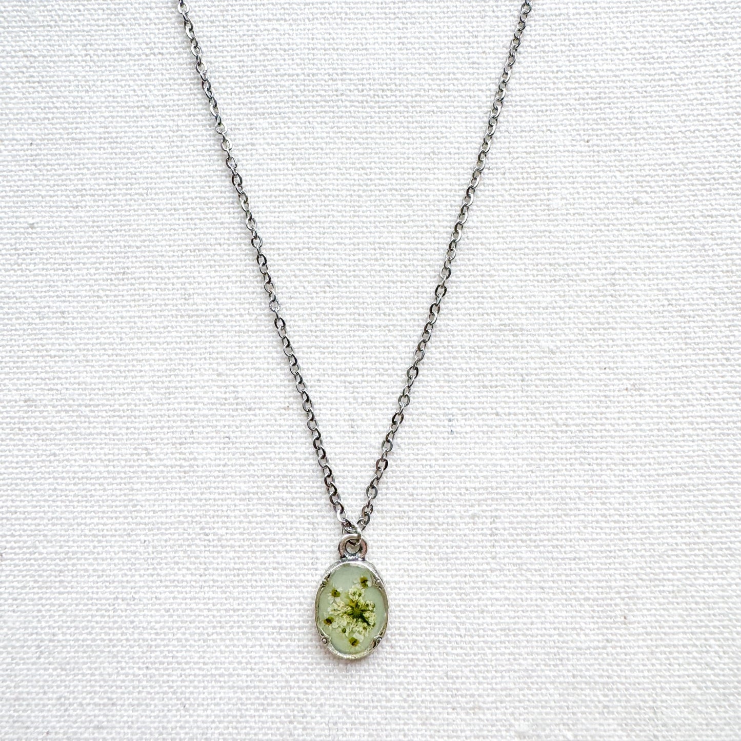 Heidi Pressed Flower Necklace | Silver