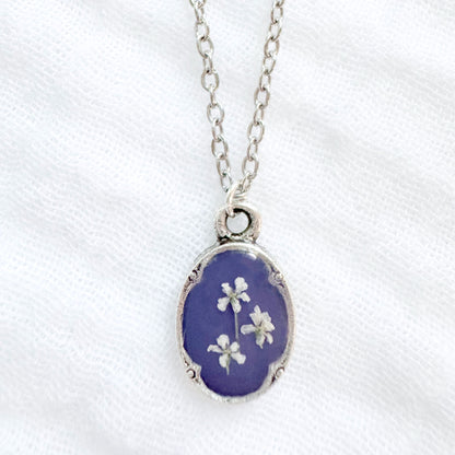Iris Mini Ornate Pressed Flower Necklace | Silver