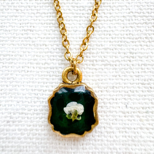 Ivy Pressed Flower Necklace | Gold