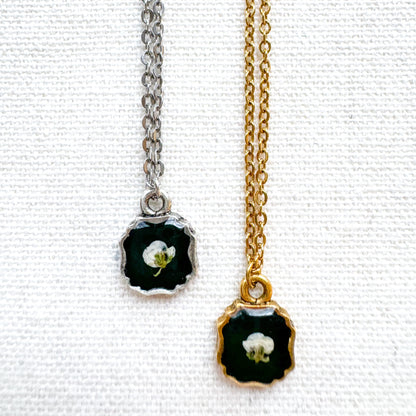Ivy Pressed Flower Necklace | Gold