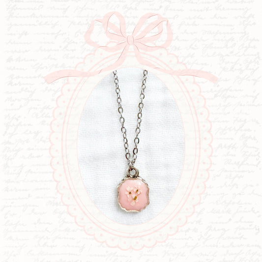 Emma Mini Frame Pressed Flower Necklace | Silver