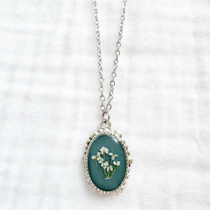 Jane Ornate Pressed Flower Necklace | Silver