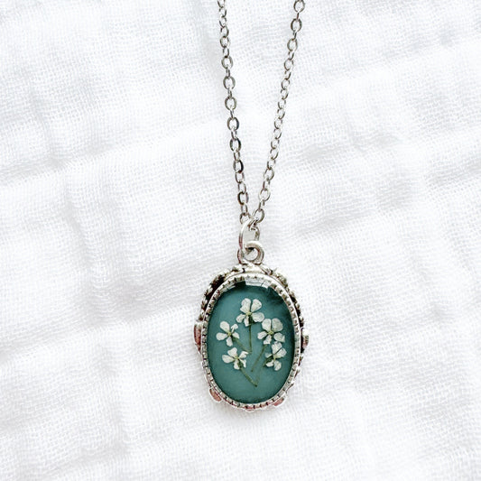 Jeannie Pressed Flower Necklace | Silver