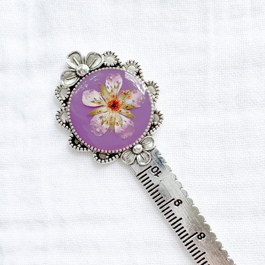 Kate Pressed Flower Bookmark | Silver