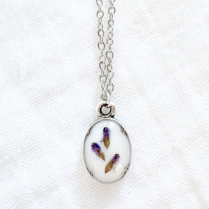Lavender Buds Mini Ornate Pressed Flower Necklace | Silver