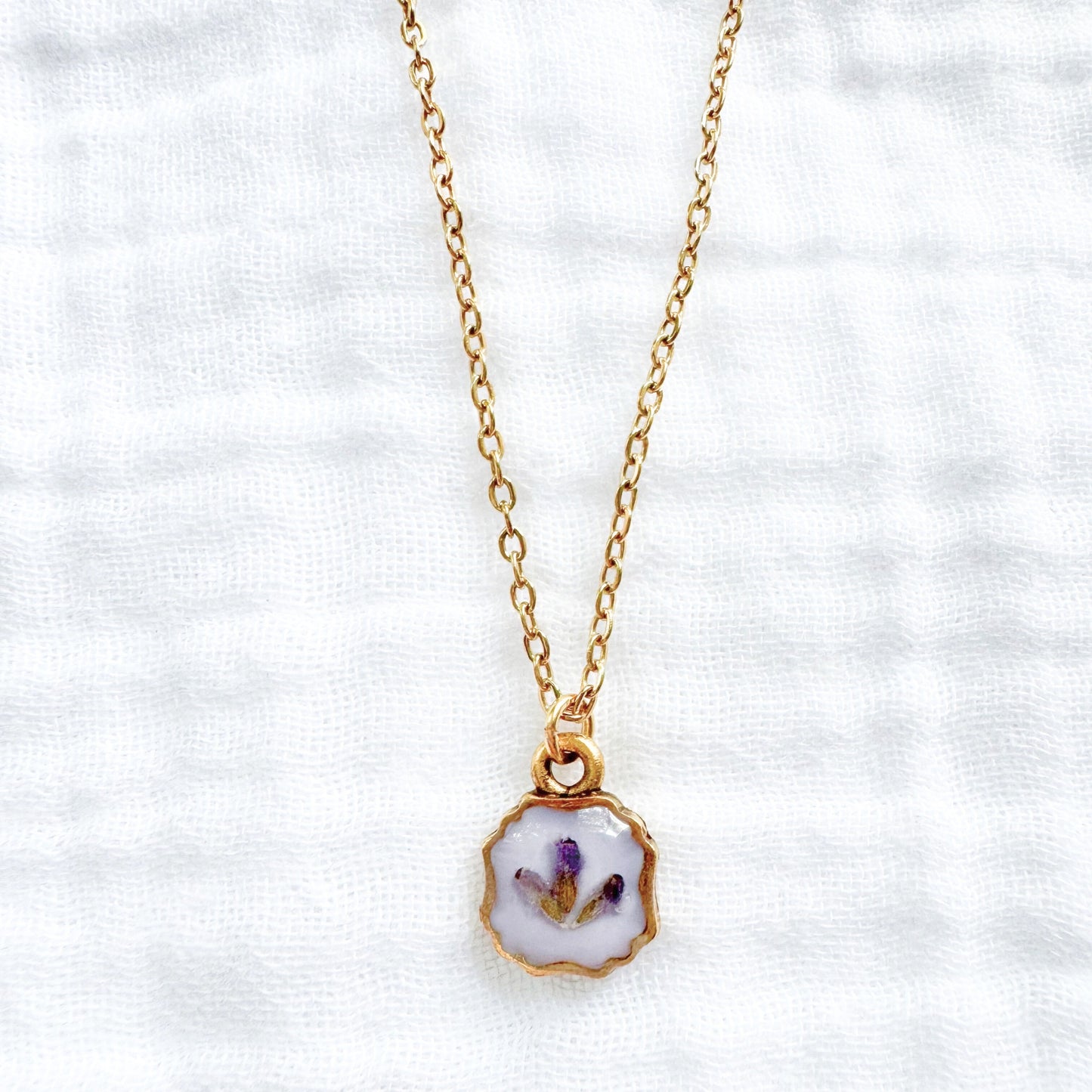 Lavender Trio Mini Frame Pressed Flower Necklace | Gold