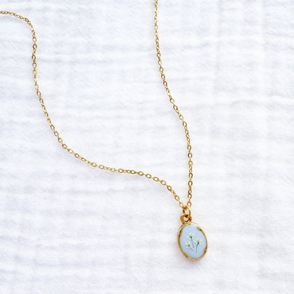 *Custom* Leah Mini Ornate Pressed Flower Necklace | Gold