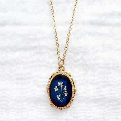 Madeline Ornate Pressed Flower Necklace | Gold