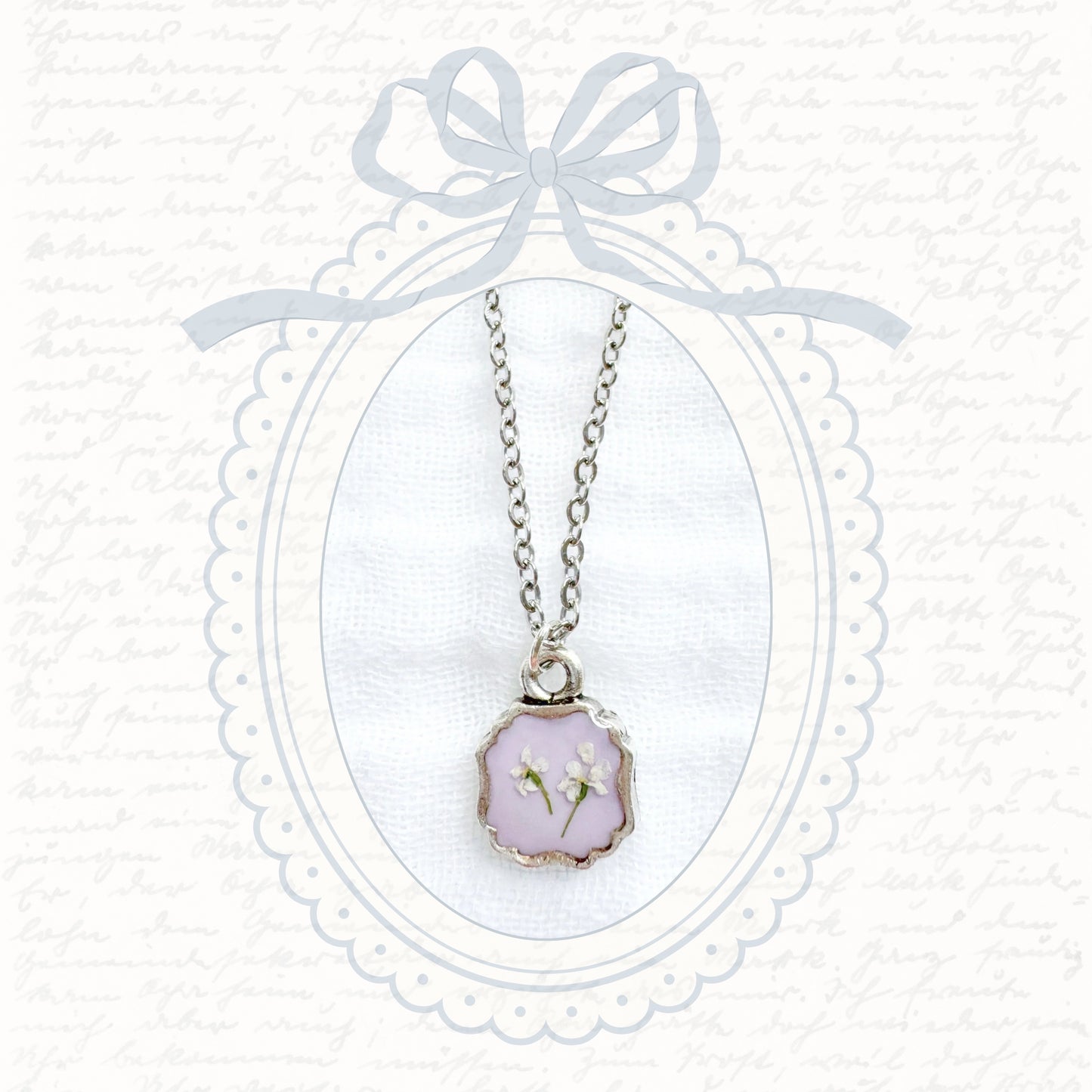 Mary Mini Frame Pressed Flower Necklace | Silver