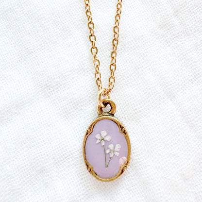 Cecilia Mini Ornate Pressed Flower Necklace | Gold