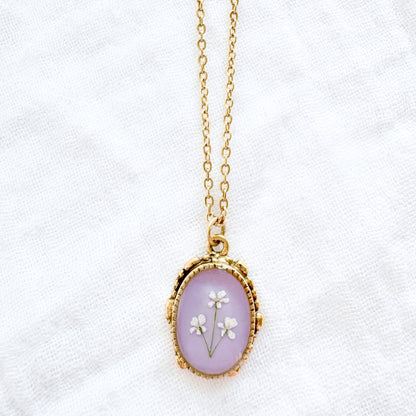 Mary Ornate Pressed Flower Necklace | Gold