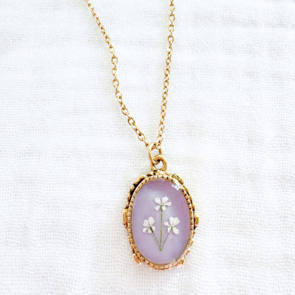 Mary Ornate Pressed Flower Necklace | Gold