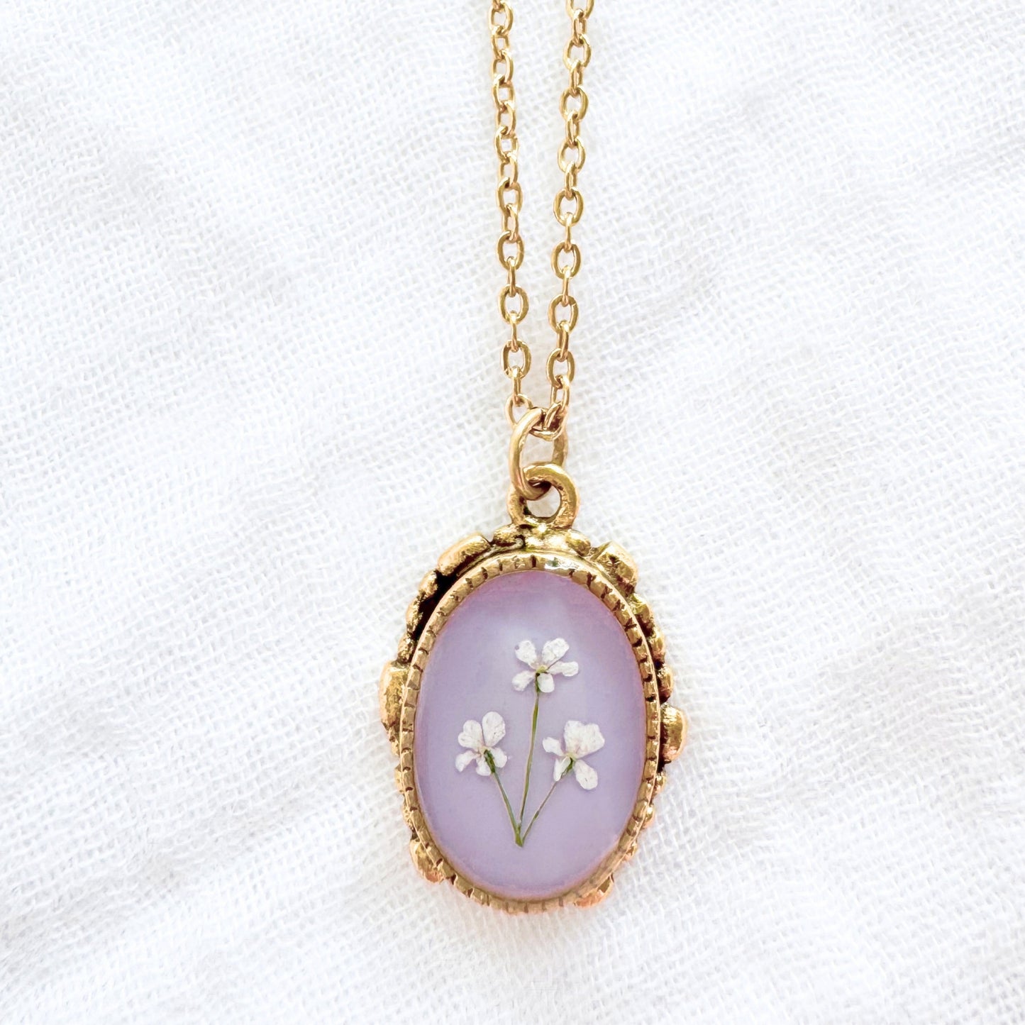 Mary Ornate Pressed Flower Necklace | Gold