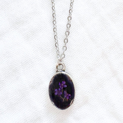 Morgan Mini Ornate Pressed Flower Necklace | Silver