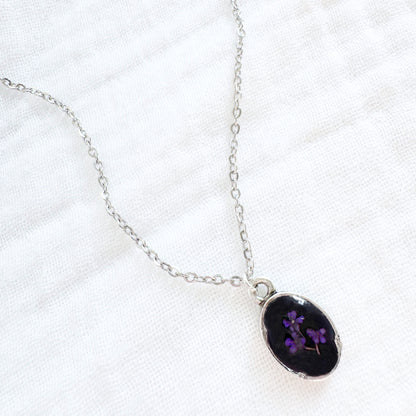 Morgan Mini Ornate Pressed Flower Necklace | Silver