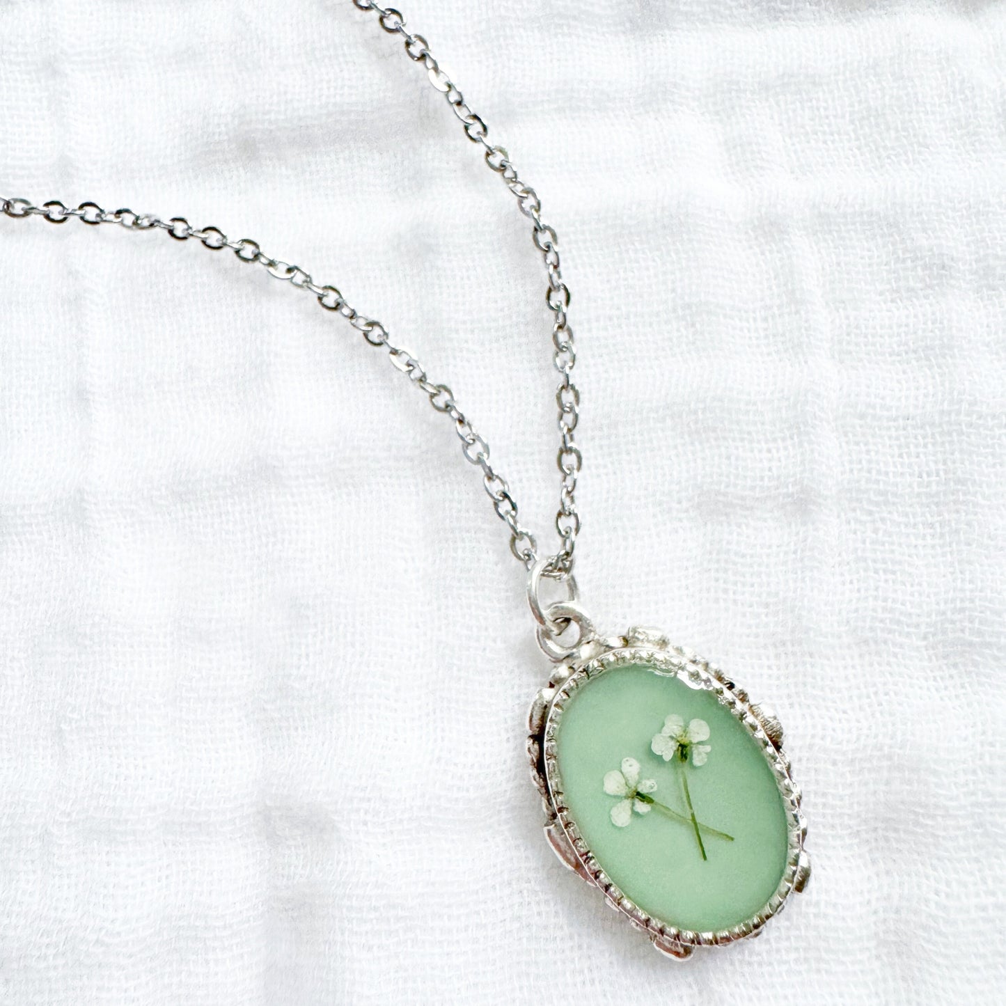 *Custom* Best Friends Ornate Pressed Flower Necklace | Silver