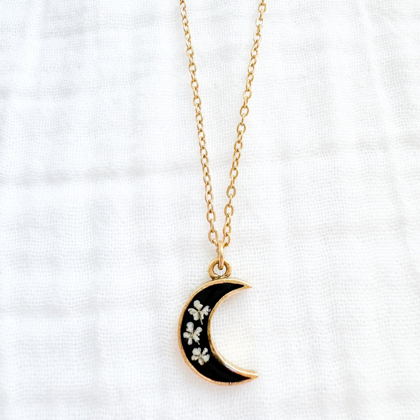 Luna Moon Pressed Flower Necklace | Gold
