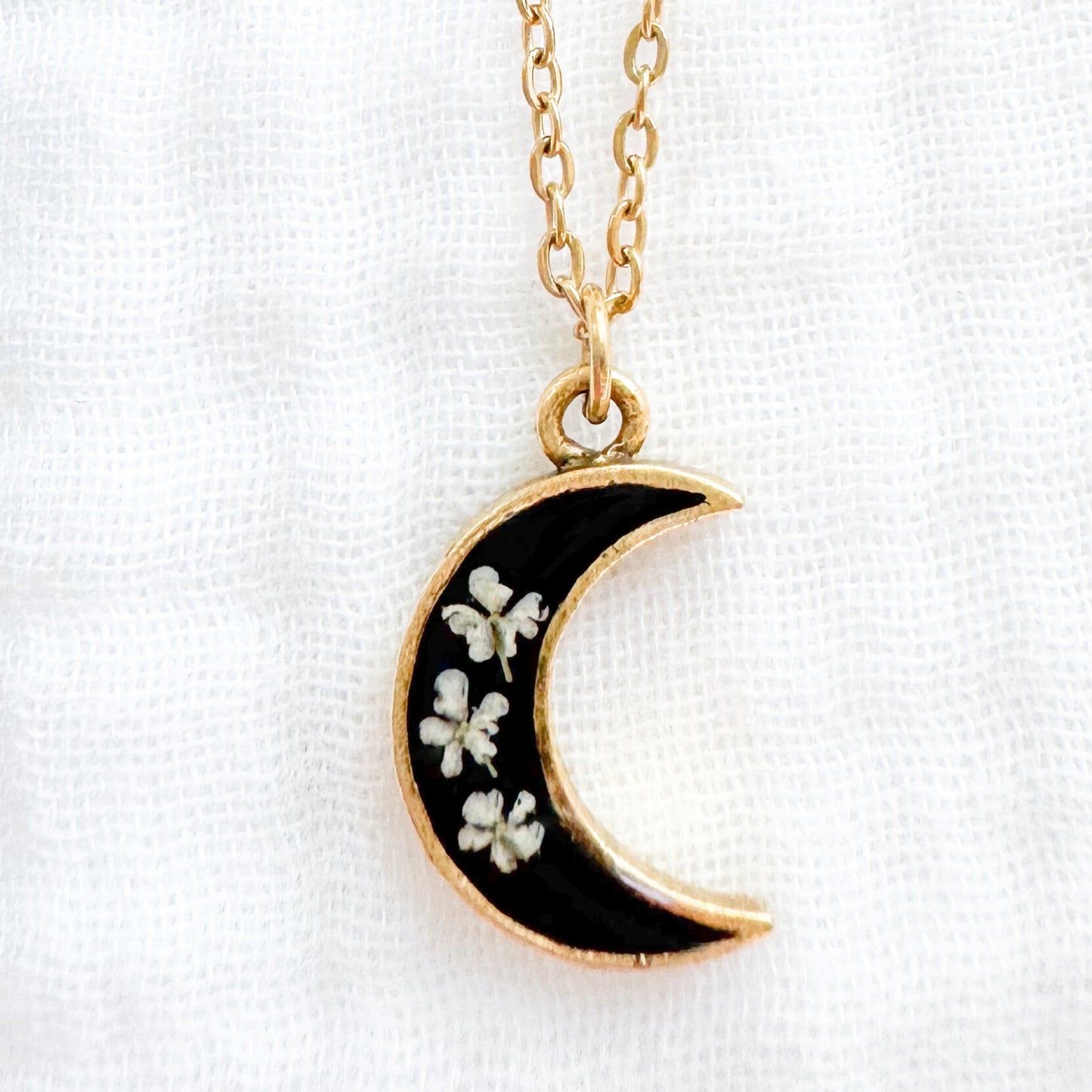 Luna Moon Pressed Flower Necklace | Gold