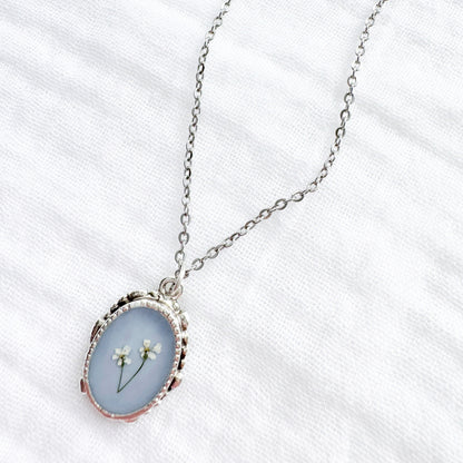 Olivia Ornate Pressed Flower Necklace | Silver