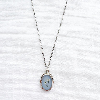 Olivia Ornate Pressed Flower Necklace | Silver