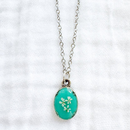 Ophelia Mini Ornate Pressed Flower Necklace | Silver