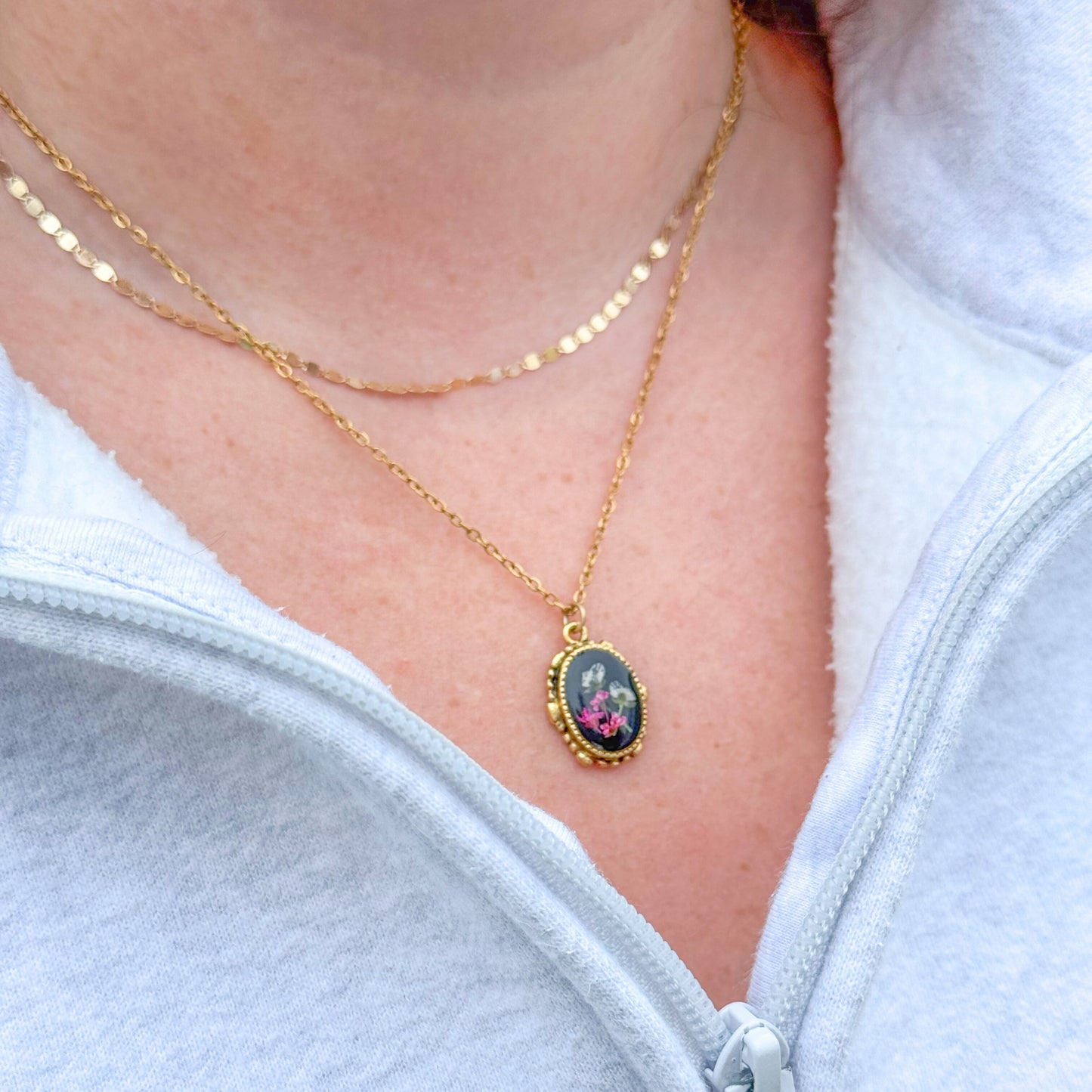 Flora Ornate Pressed Flower Necklace | Gold