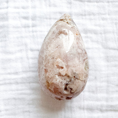 Pink Amethyst | Egg