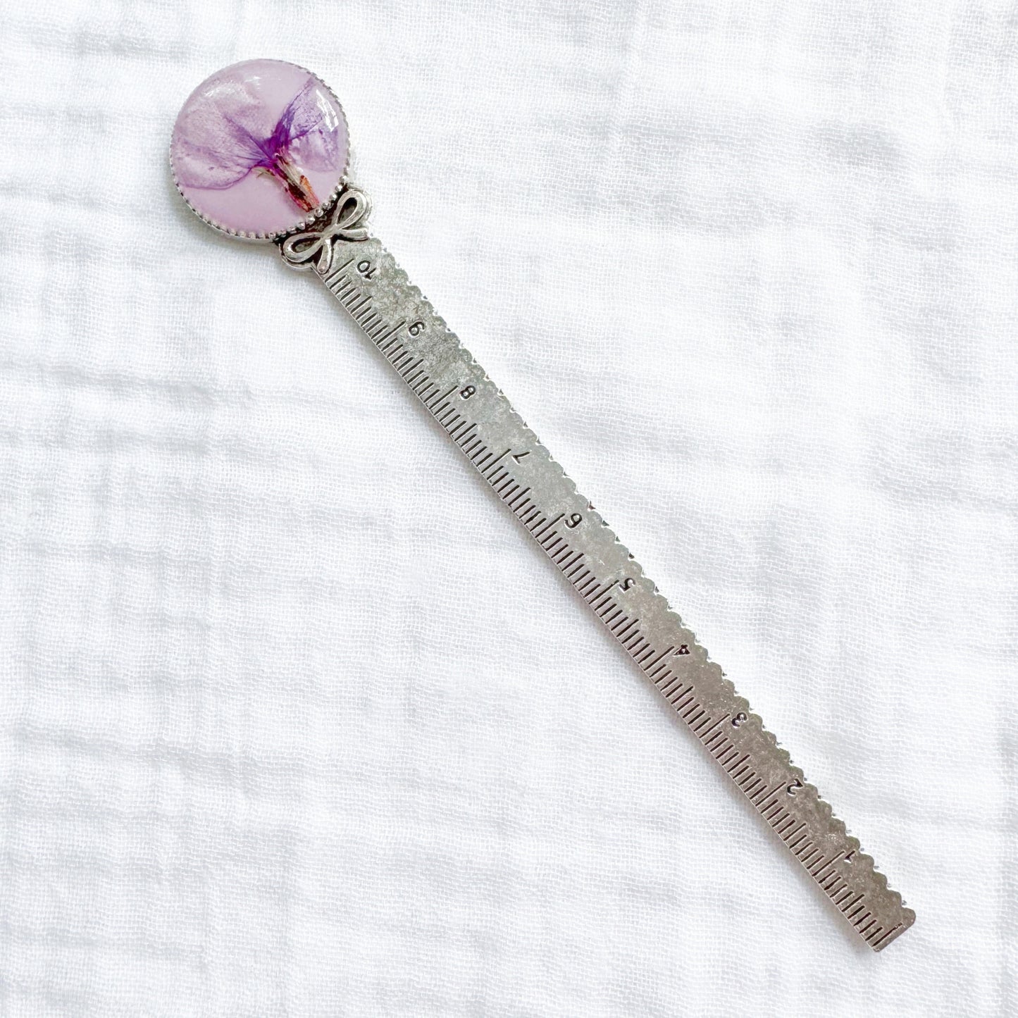 Lila Pressed Flower Bookmark | Silver