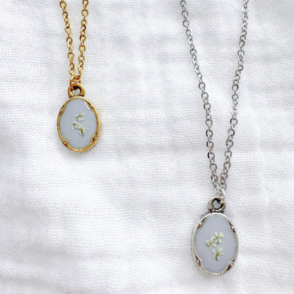 Raechelle Mini Ornate Pressed Flower Necklace | Silver