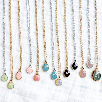 Anna Mini Ornate Pressed Flower Necklace | Gold