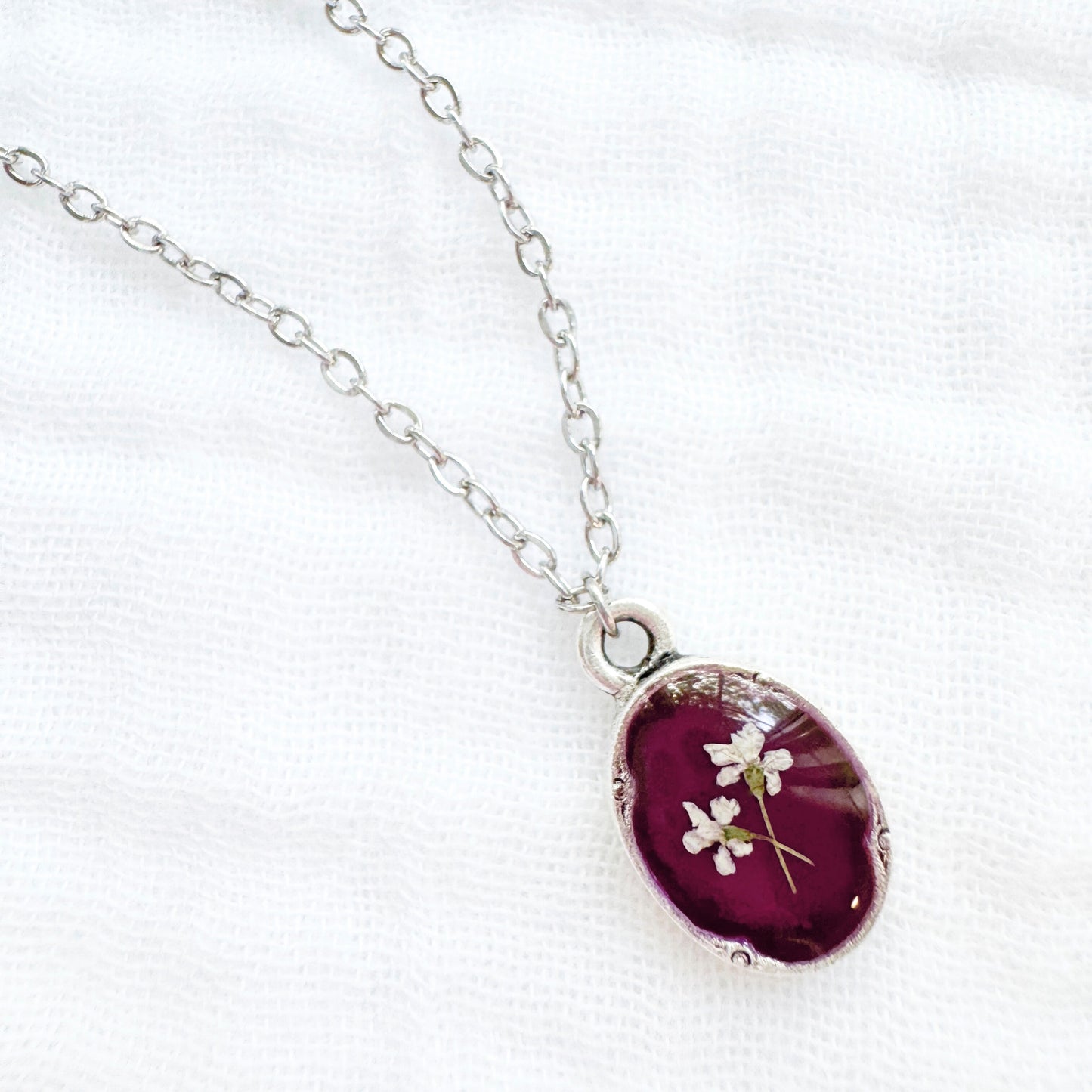 Rosalie Mini Ornate Pressed Flower Necklace | Silver