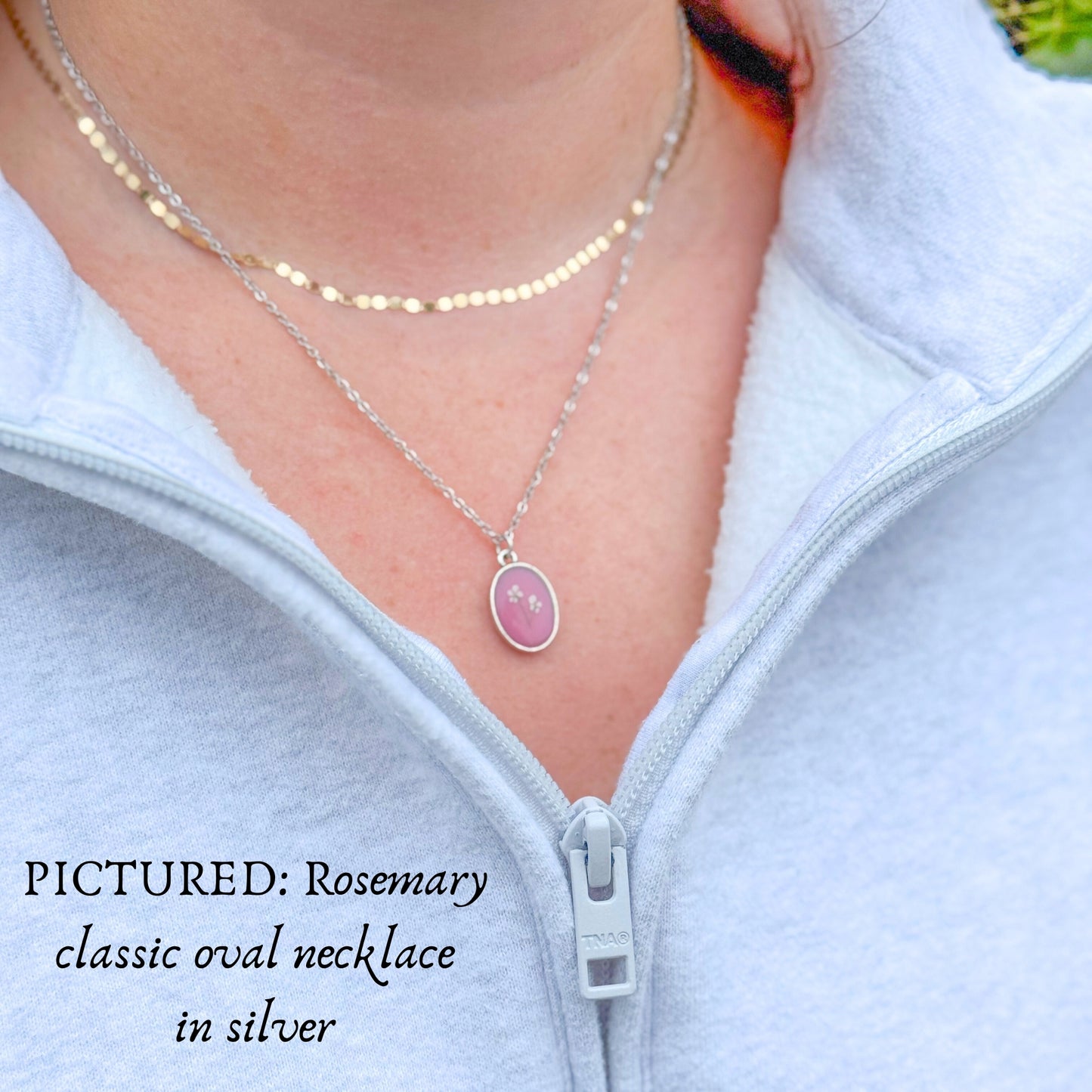 Edwina Classic Oval Pressed Flower Necklace | Silver