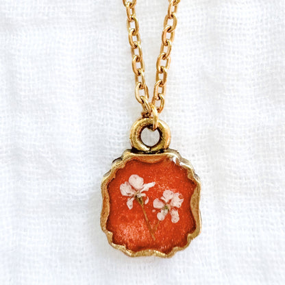 Sabrina Mini Frame Pressed Flower Necklace | Gold