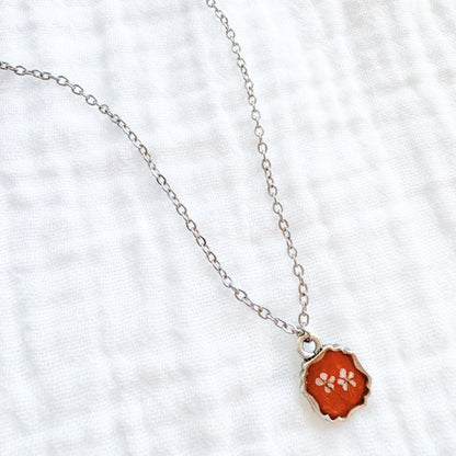 Sabrina Mini Frame Pressed Flower Necklace | Silver