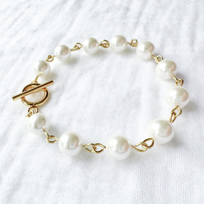 Shell Pearl Bracelet | Gold