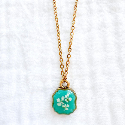 Ophelia Mini Frame Pressed Flower Necklace | Gold