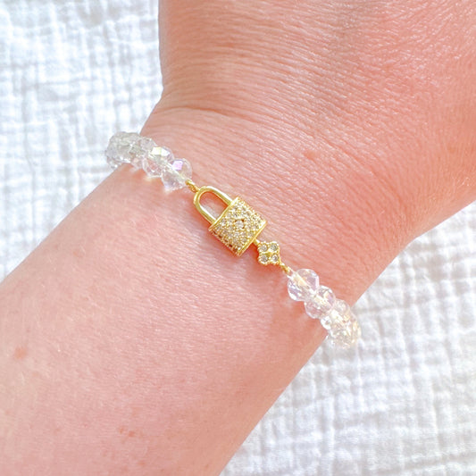 Showgirl Sparkle Lock Bracelet | Gold