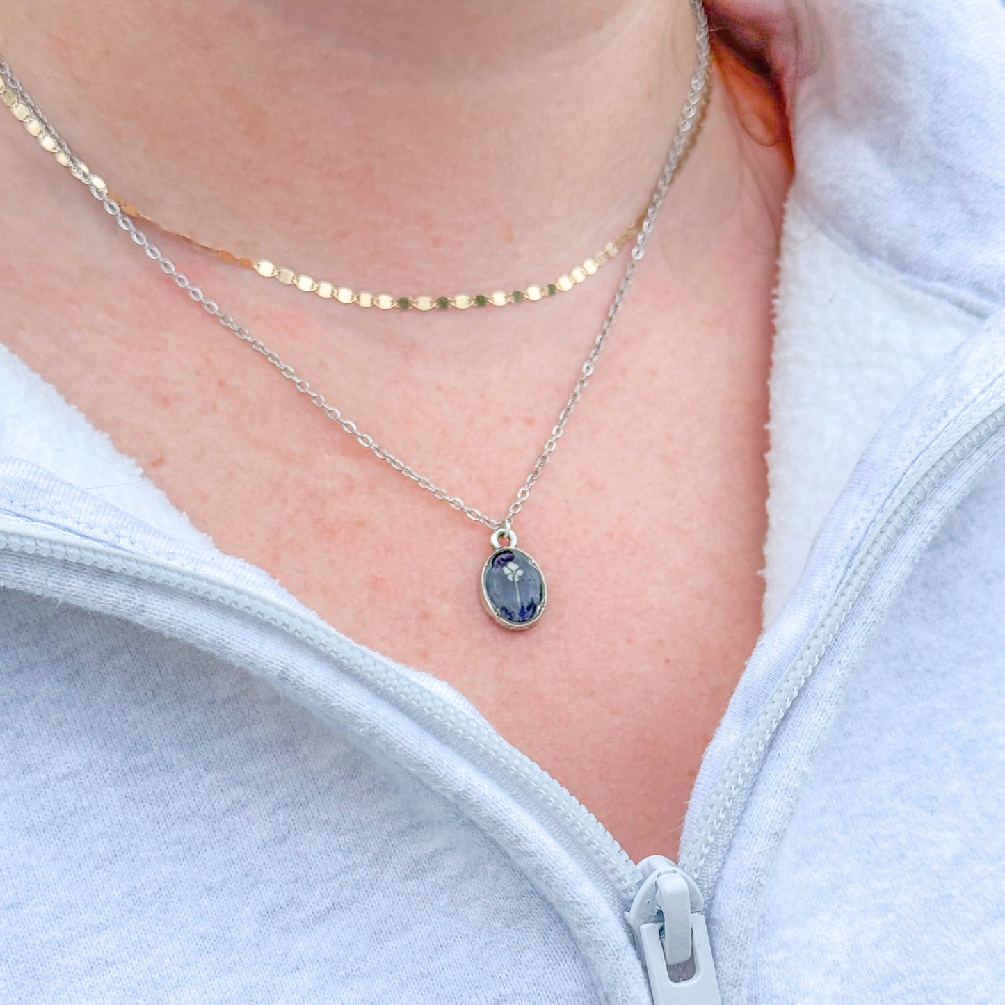 Céline Mini Ornate Pressed Flower Necklace | Silver