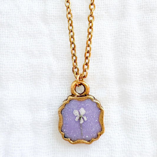 Taylor Mini Frame Pressed Flower Necklace | Gold