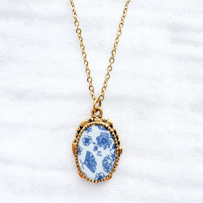 Toile de papillon Ornate Necklace | Gold