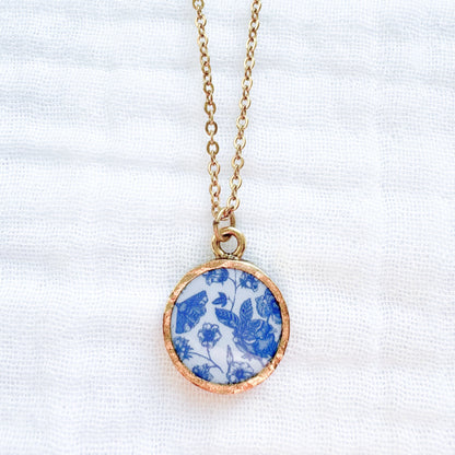 Toile de papillon Coin Necklace | Gold
